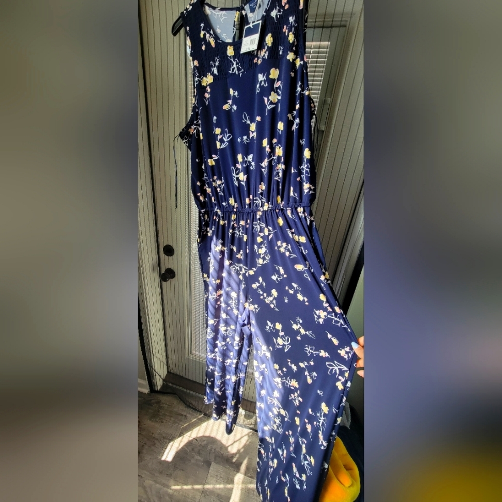 Brand new Navy jumpsuit size 2X with wide legs